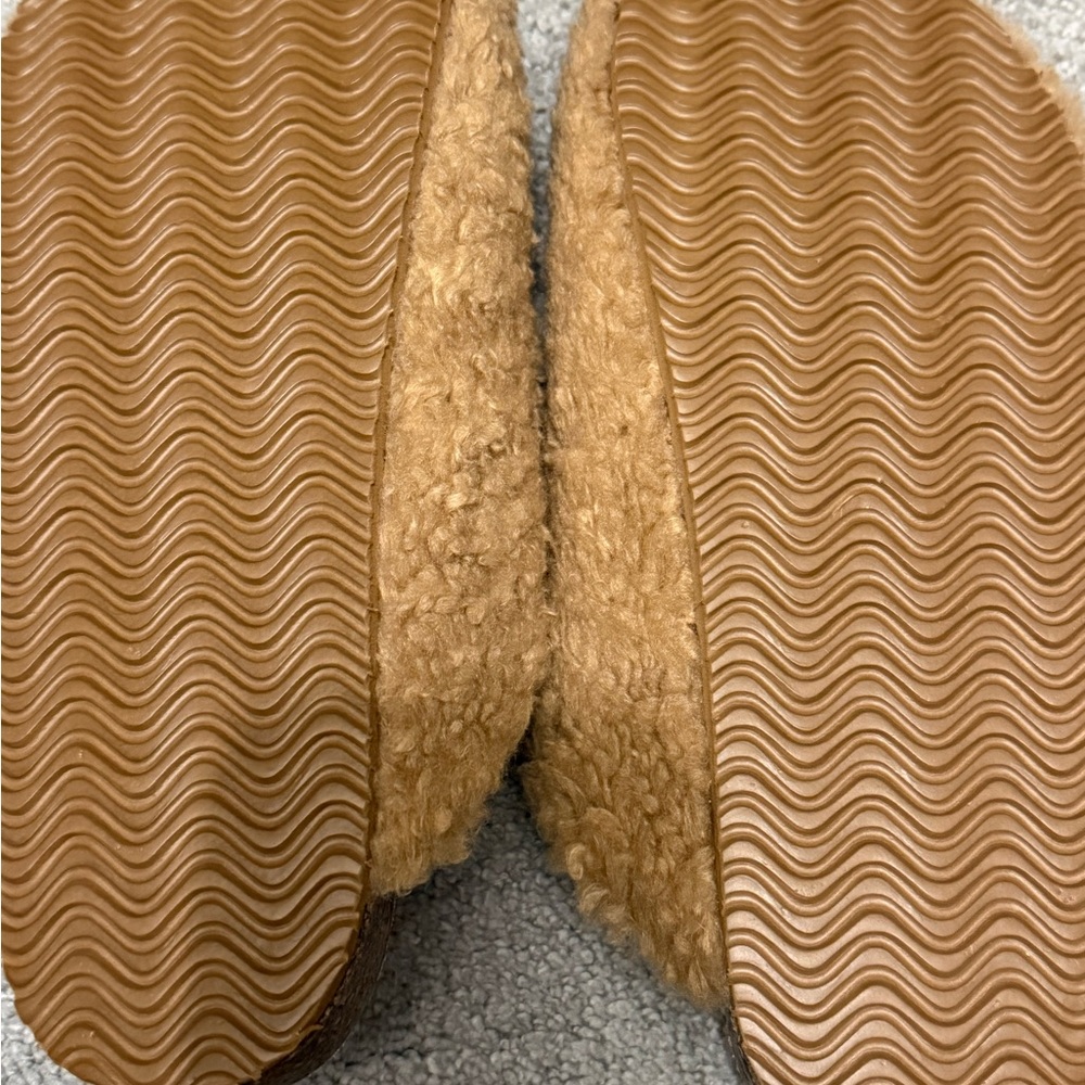 INTENTIONALLY BLANK Apres Slipper in Tan - Picture 5 of 6